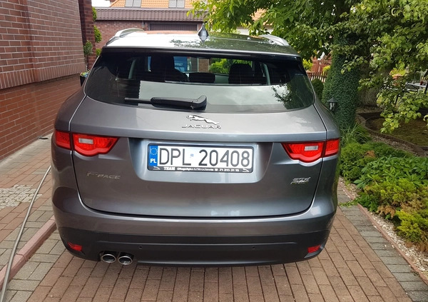 Jaguar F-Pace cena 119000 przebieg: 87000, rok produkcji 2016 z Głogów małe 46